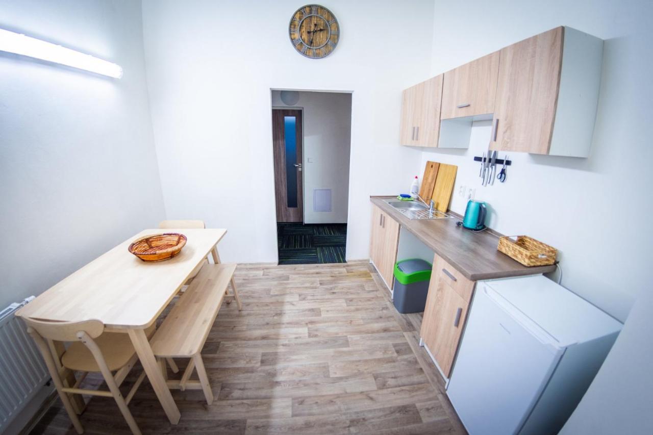 Penzion Nezarka 59 Jindrichuv Hradec Luaran gambar